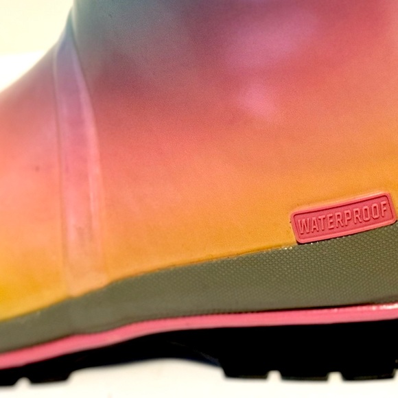 Kids Multi Color Boots - Picture 15 of 15